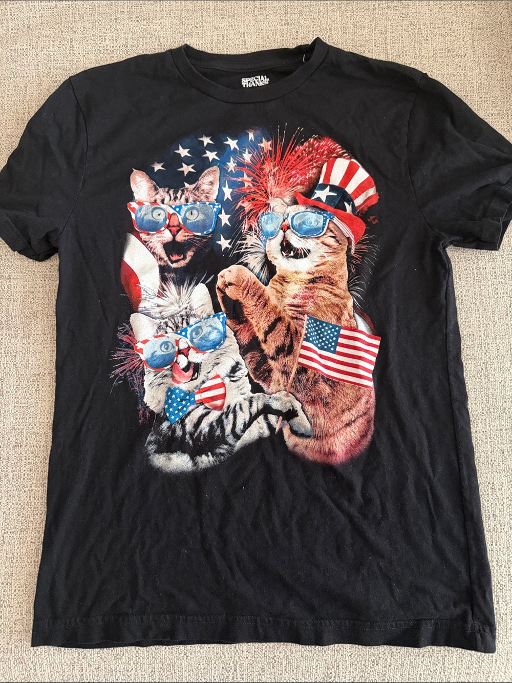 Special Thanks Graphic Patriotic Cat Tee - Black
